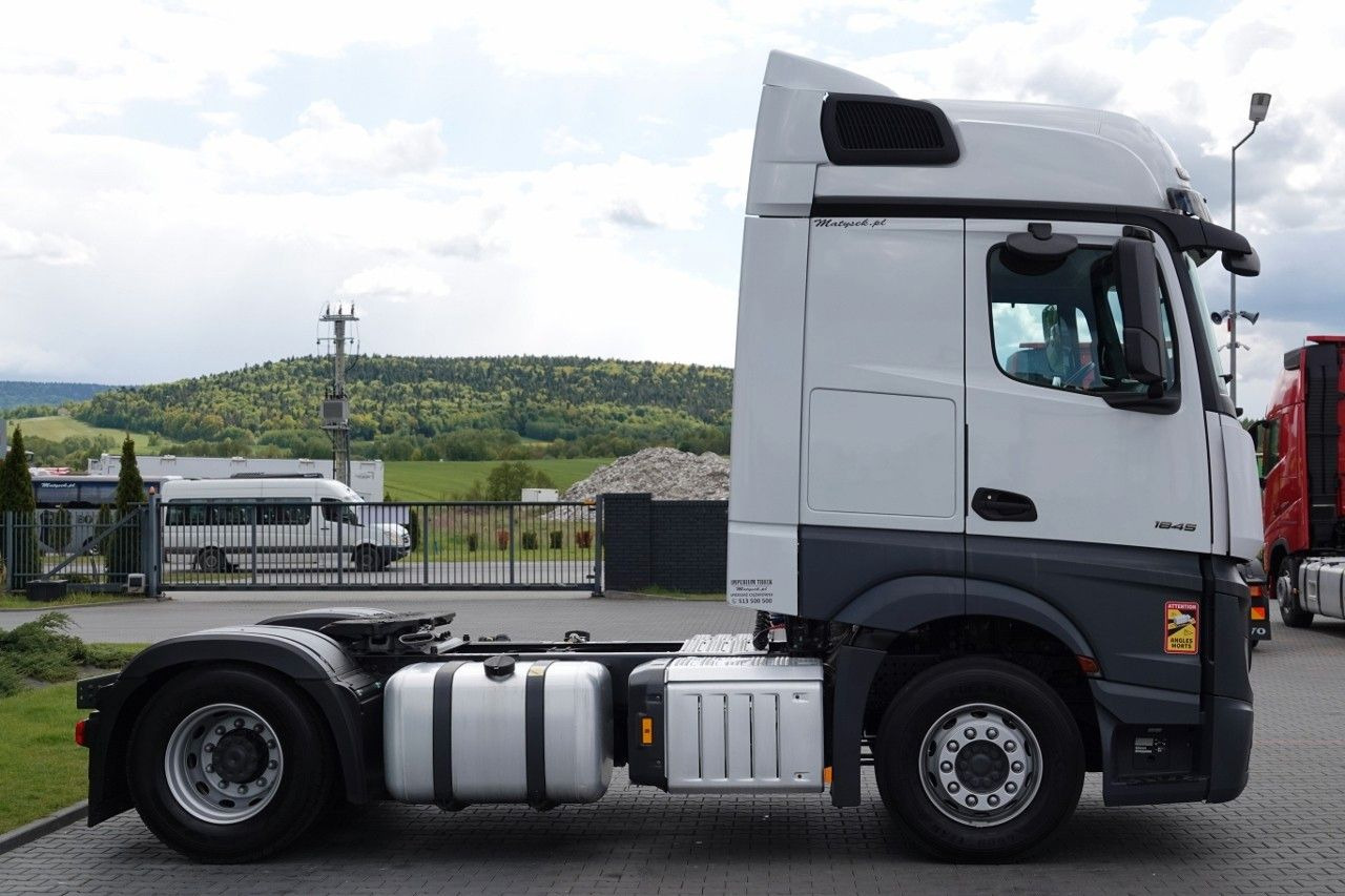 Nyergesvontató Mercedes-Benz ACTROS L 1845 / BIG SPACE / 09.2023 / NA FABRYCZ: 6 kép.