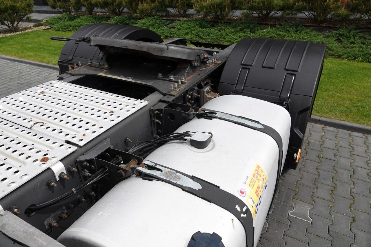 Nyergesvontató Renault T 440 / 13 LITROWY /  RETARDER / I-PARK COOL / A: 9 kép.