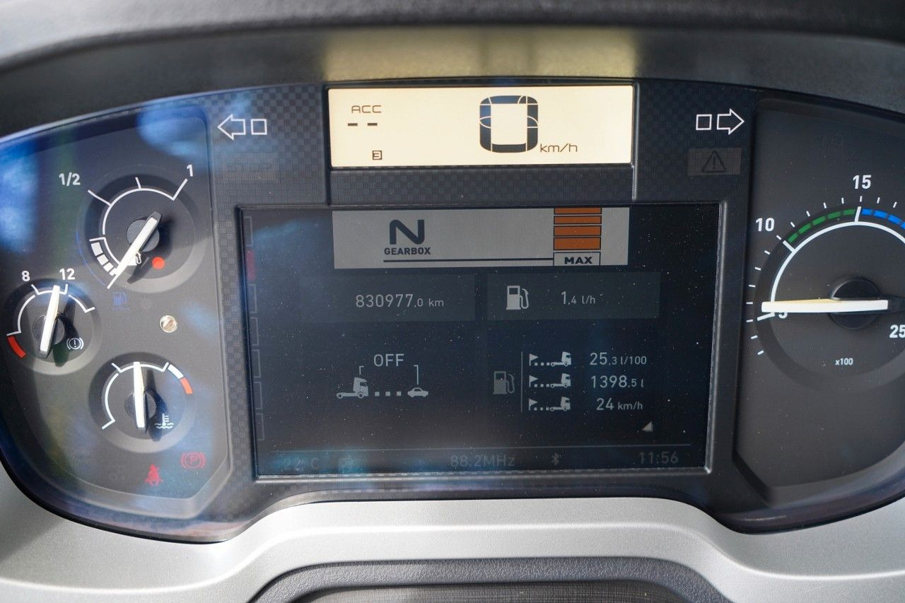 Nyergesvontató Renault T 440 / 13 LITROWY / RETARDER / I-PARK COOL / AL: 19 kép.