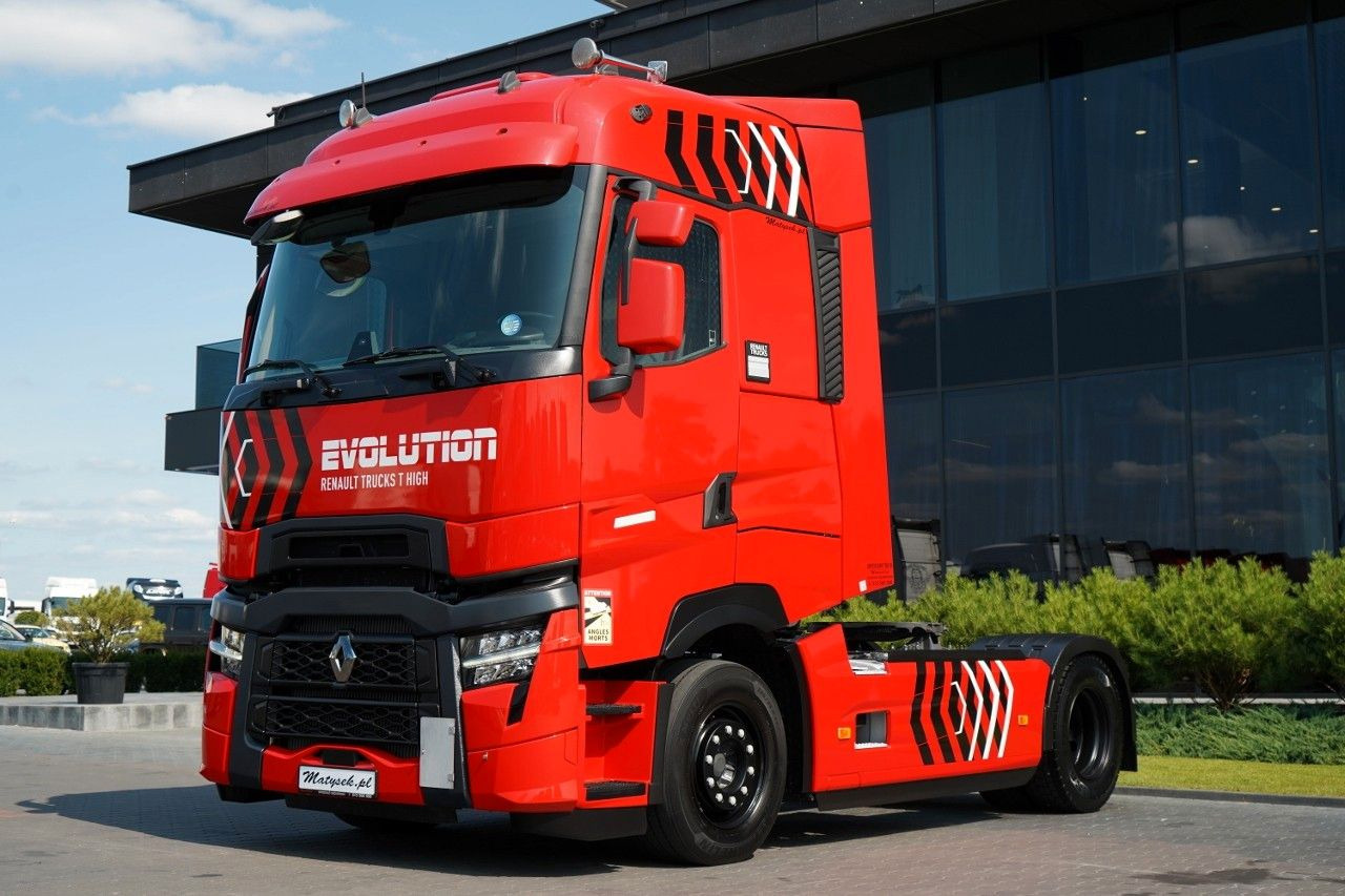 Renault T 480 / 13L / RETARDER / I-PARK COOL / OPONY 100 - Nyergesvontató: 4 kép. Renault T 480 / 13L / RETARDER / I-PARK COOL / OPONY 100 - Nyergesvontató: 4 kép.