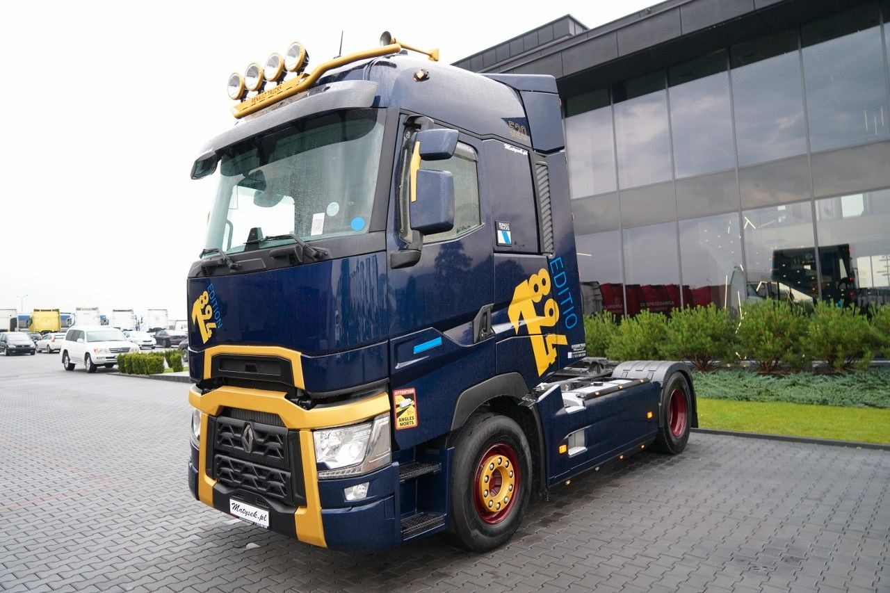 Renault T 520 / EDYCJA LIMITOWANA - 1894 / FULL AIRMATI - Nyergesvontató: 5 kép. Renault T 520 / EDYCJA LIMITOWANA - 1894 / FULL AIRMATI - Nyergesvontató: 5 kép.