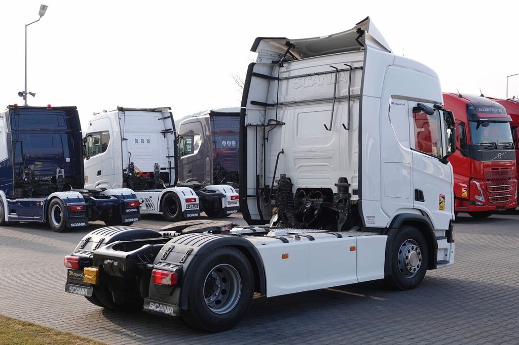 Scania R 450 / RETARDER / FULL AIRMATIC / OPONY 100% Scania R 450 / RETARDER / FULL AIRMATIC / OPONY 100% - Nyergesvontató: 5 kép. Scania R 450 / RETARDER / FULL AIRMATIC / OPONY 100% Scania R 450 / RETARDER / FULL AIRMATIC / OPONY 100% - Nyergesvontató: 5 kép.