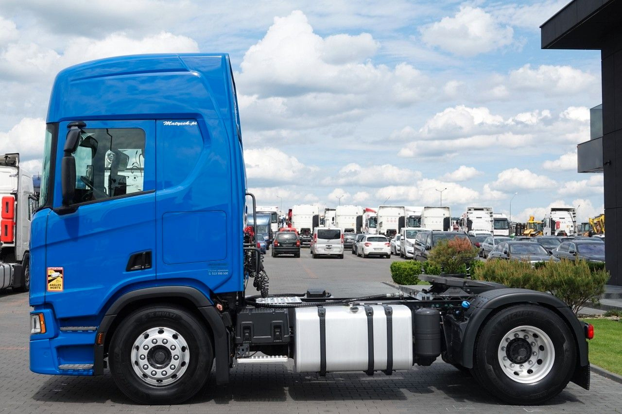 Scania R 450 / RETARDER / HYDRAULIKA / ADR AT / I-PARK - Nyergesvontató: 3 kép. Scania R 450 / RETARDER / HYDRAULIKA / ADR AT / I-PARK - Nyergesvontató: 3 kép.