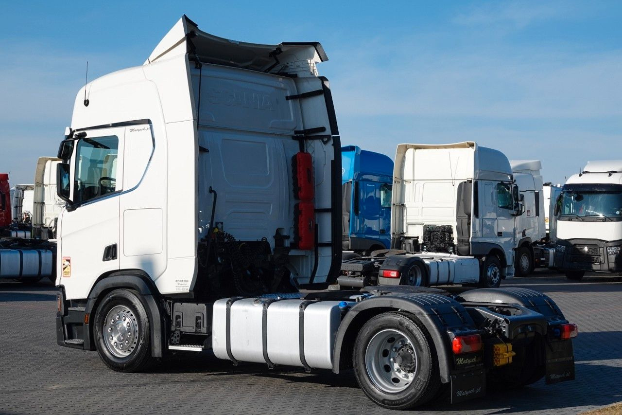 Scania R 450 / RETARDER / MEGA / LOWDECK / 2021 ROK - Nyergesvontató: 4 kép. Scania R 450 / RETARDER / MEGA / LOWDECK / 2021 ROK - Nyergesvontató: 4 kép.
