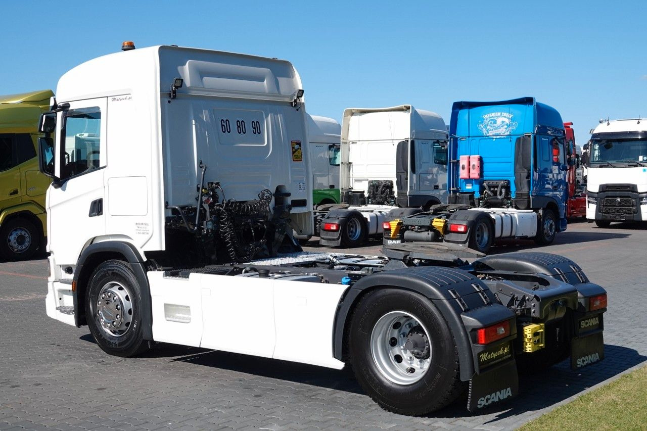 Scania R 450 / RETARDER / NISKA KABINA / HYDRAULIKA / - Nyergesvontató: 4 kép. Scania R 450 / RETARDER / NISKA KABINA / HYDRAULIKA / - Nyergesvontató: 4 kép.