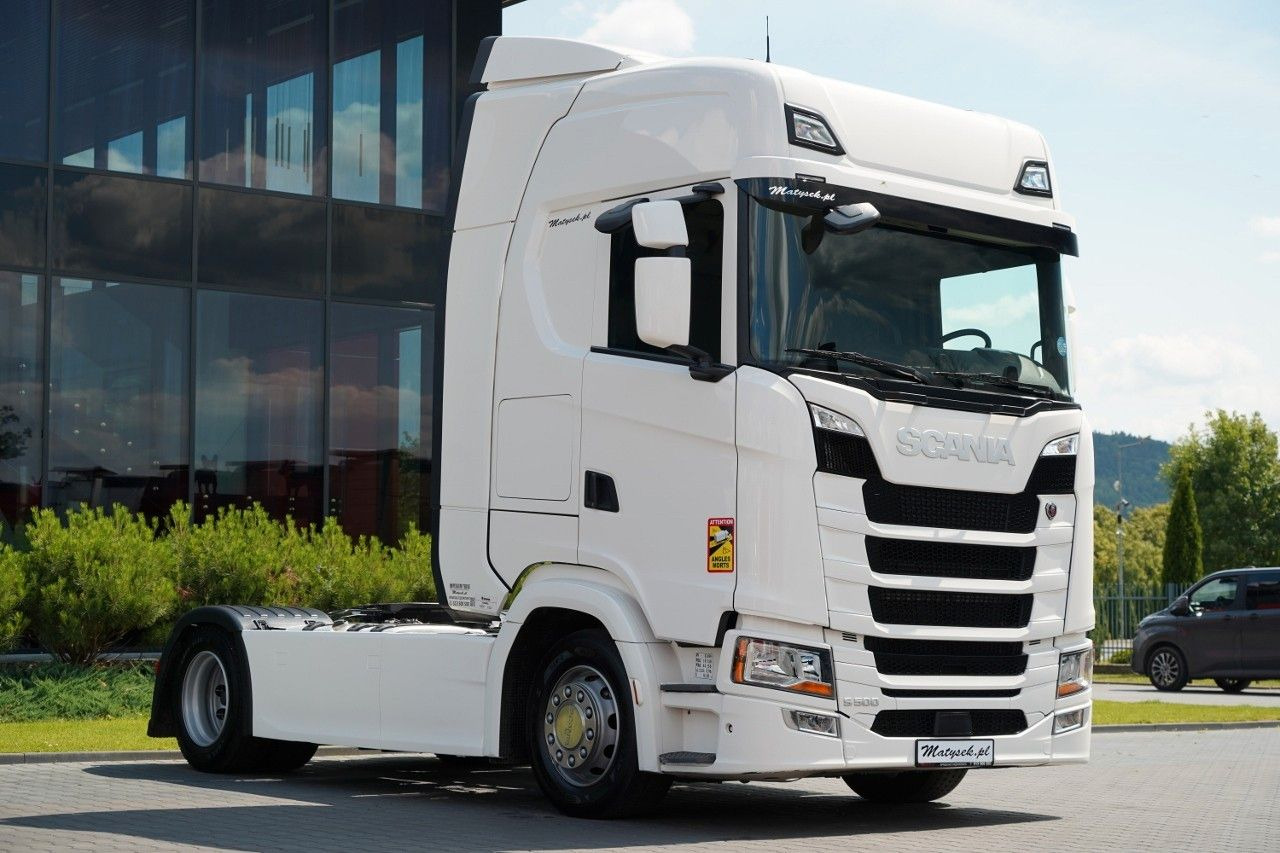 Scania R 500 / RETARDER / MEGA / LOWDECK / 2019 / PO K - Nyergesvontató: 1 kép. Scania R 500 / RETARDER / MEGA / LOWDECK / 2019 / PO K - Nyergesvontató: 1 kép.