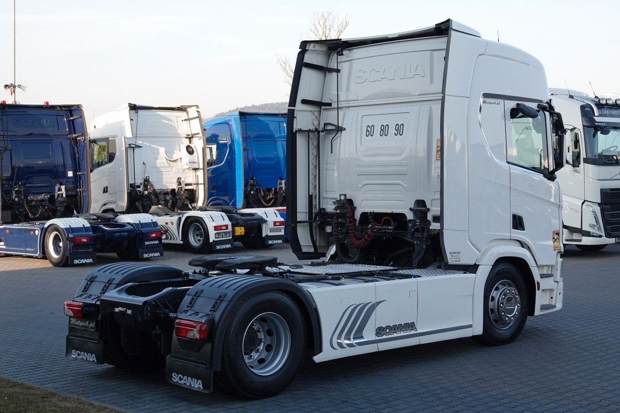 Scania R 500 / RETARDER / OPONY 100% / FULL AIRMATIC / - Nyergesvontató: 5 kép. Scania R 500 / RETARDER / OPONY 100% / FULL AIRMATIC / - Nyergesvontató: 5 kép.