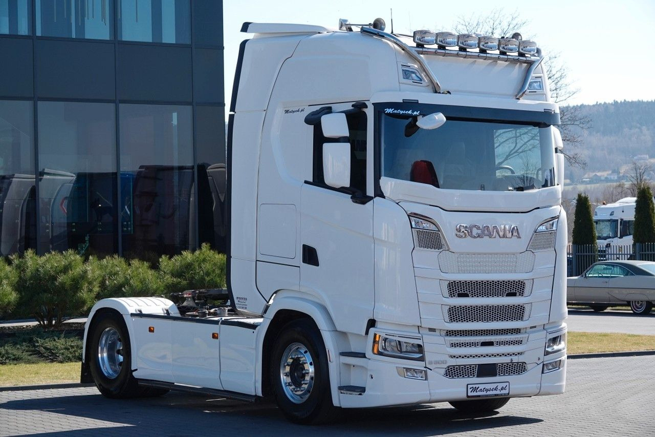 Scania S 500 / HYDRAULIKA / RETARDER / FULL AIRMATIC - Nyergesvontató: 2 kép. Scania S 500 / HYDRAULIKA / RETARDER / FULL AIRMATIC - Nyergesvontató: 2 kép.