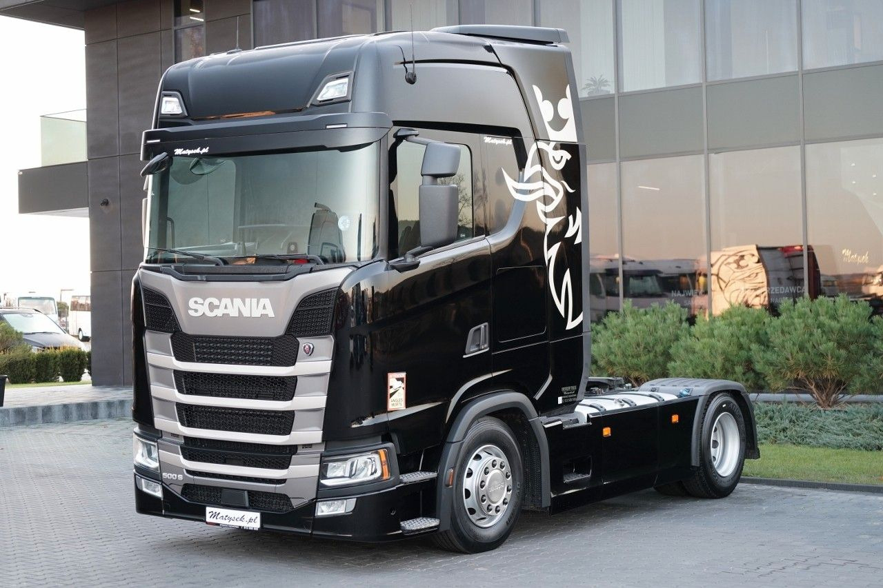 Scania S 500 / RETARDER / I-PARK COOL / FULL AIRMATIC - Nyergesvontató: 4 kép. Scania S 500 / RETARDER / I-PARK COOL / FULL AIRMATIC - Nyergesvontató: 4 kép.