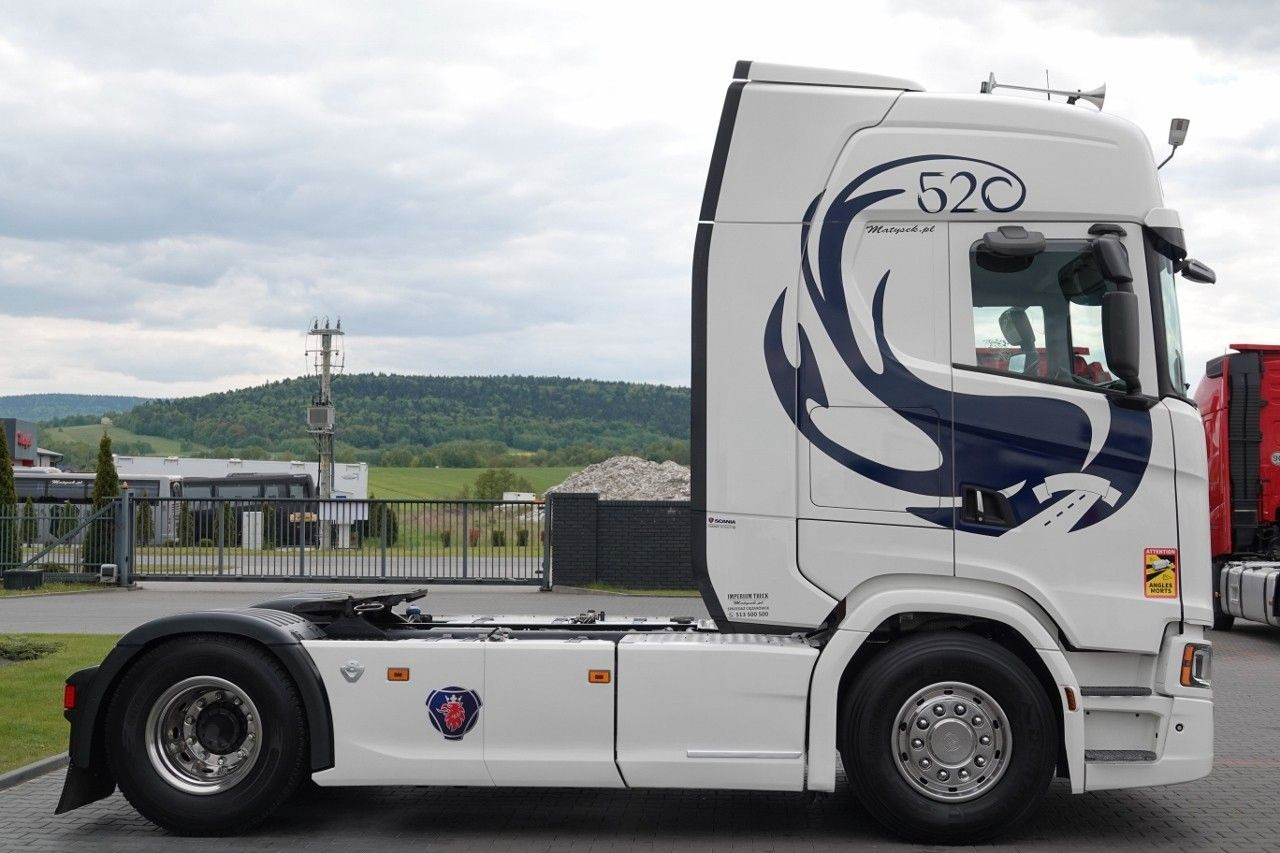 Scania S 520 / V8 / RETARDER / I-PARK COOL / - Nyergesvontató: 5 kép. Scania S 520 / V8 / RETARDER / I-PARK COOL / - Nyergesvontató: 5 kép.