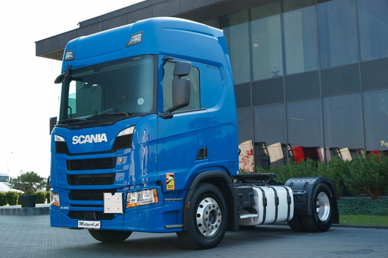 Scania SCANIA R 450 / HYDRAULIKA / PEŁNY ADR / RETARDER - Nyergesvontató: 2 kép. Scania SCANIA R 450 / HYDRAULIKA / PEŁNY ADR / RETARDER - Nyergesvontató: 2 kép.
