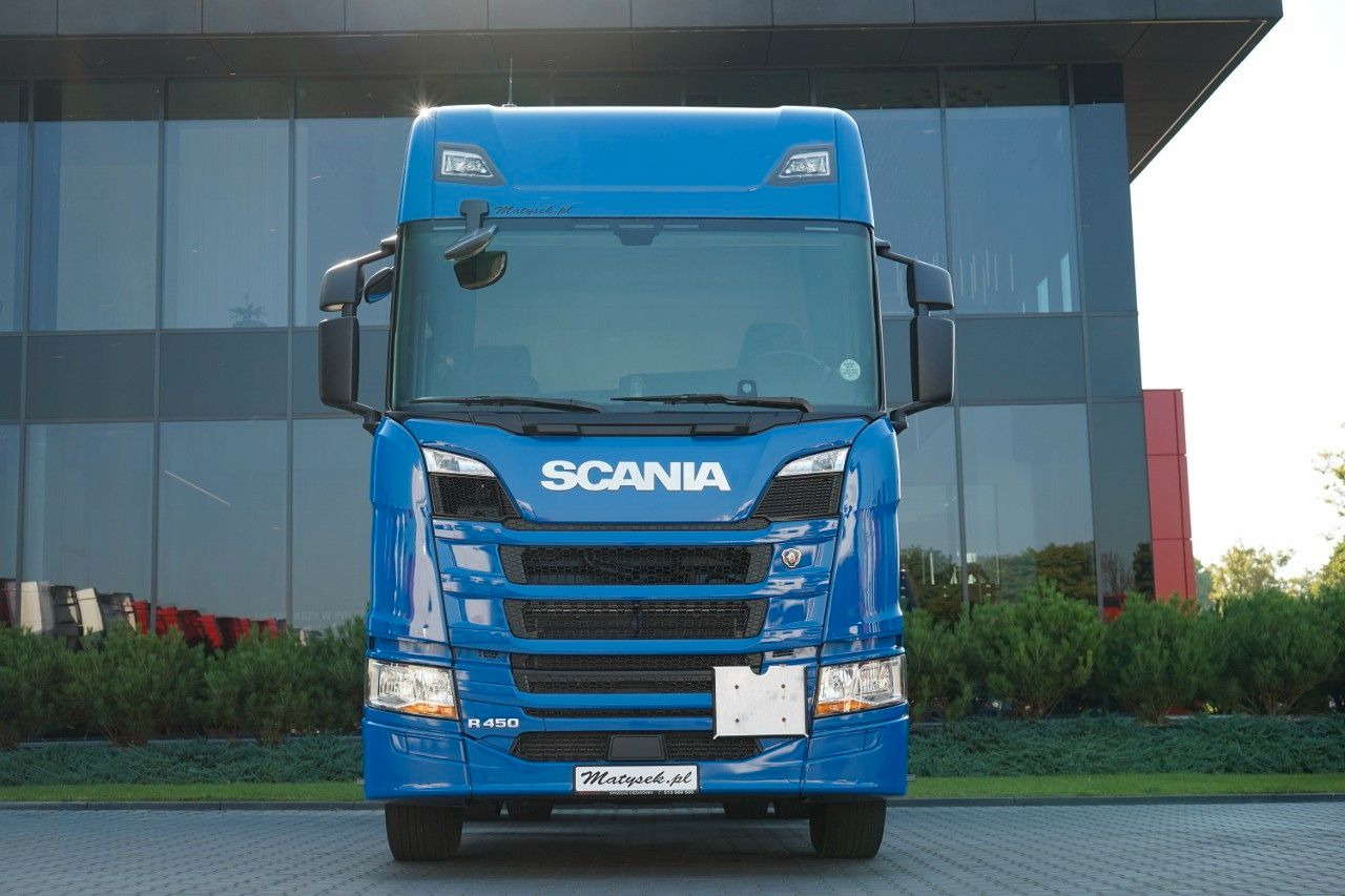 Scania SCANIA R 450 / HYDRAULIKA / PEŁNY ADR / RETARDER - Nyergesvontató: 3 kép. Scania SCANIA R 450 / HYDRAULIKA / PEŁNY ADR / RETARDER - Nyergesvontató: 3 kép.