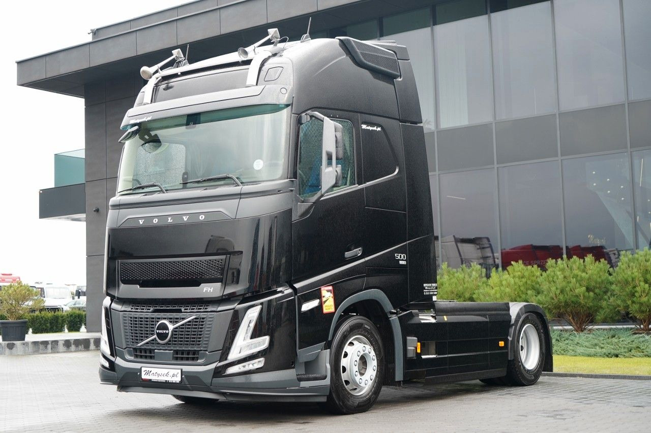 Volvo FH 500 / 2025 ROK / 91 TYS KM / XXL / I-SHIFT - Nyergesvontató: 5 kép. Volvo FH 500 / 2025 ROK / 91 TYS KM / XXL / I-SHIFT - Nyergesvontató: 5 kép.