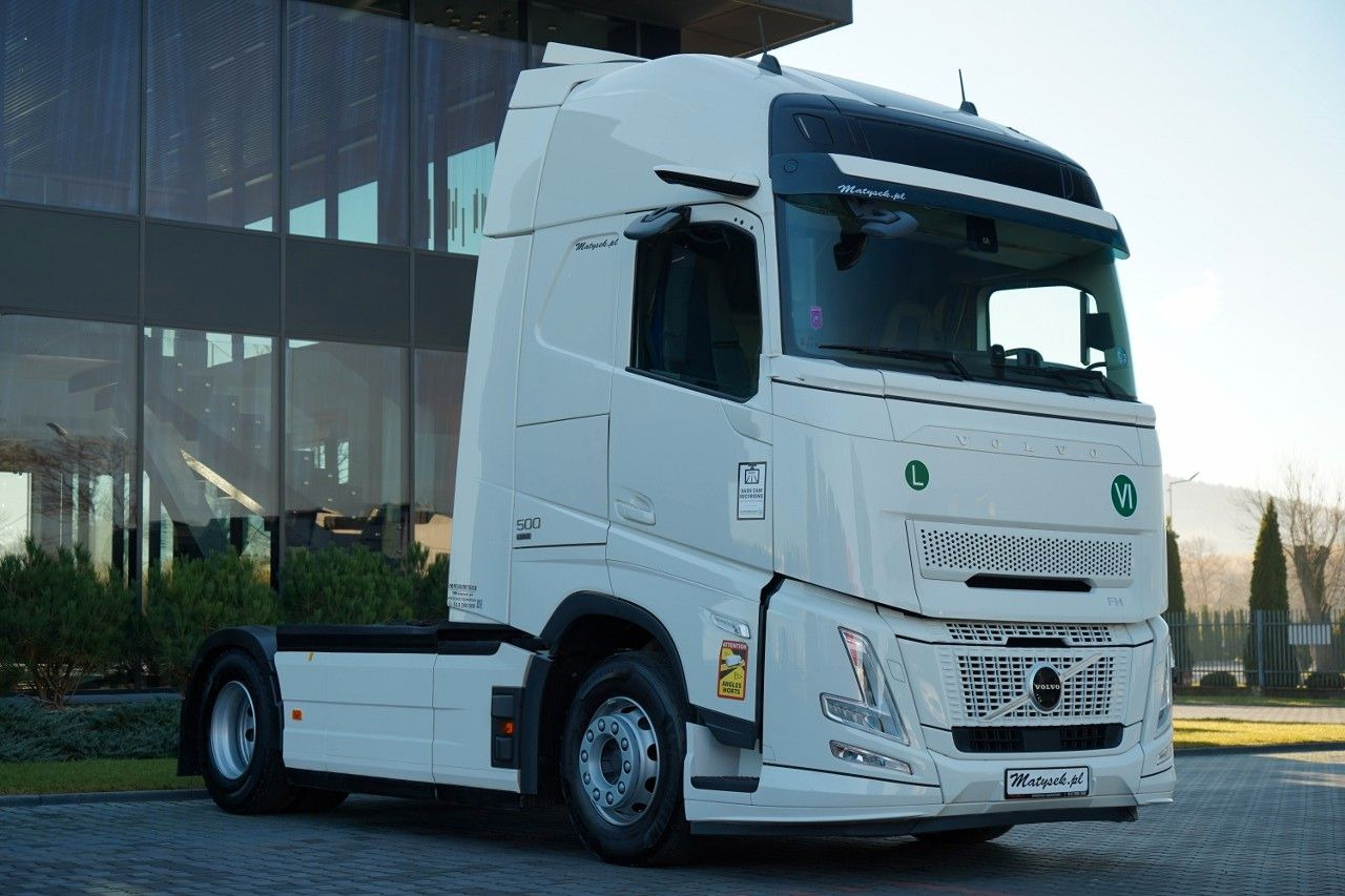 Volvo FH 500 AERO / 2025 ROK / I-SAVE / XXL / GWARANC - Nyergesvontató: 5 kép. Volvo FH 500 AERO / 2025 ROK / I-SAVE / XXL / GWARANC - Nyergesvontató: 5 kép.