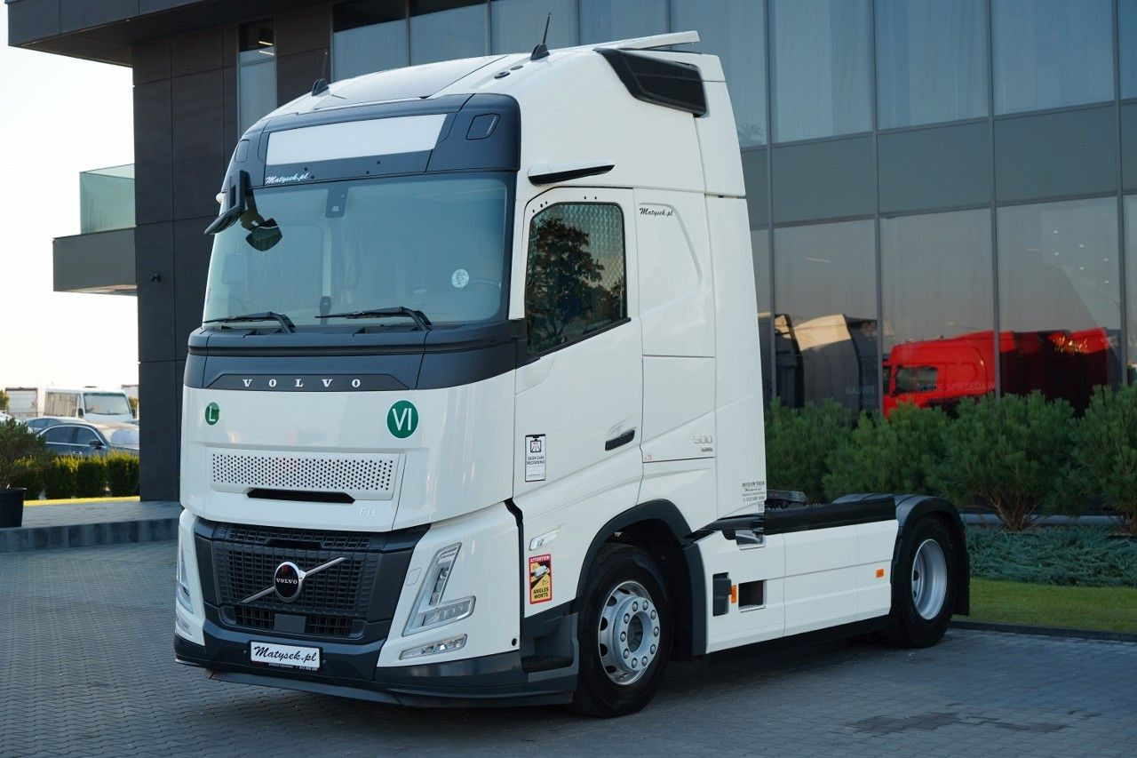 Volvo FH 500 AERO / 2025 ROK / I-SAVE / XXL / GWARANCJ - Nyergesvontató: 4 kép. Volvo FH 500 AERO / 2025 ROK / I-SAVE / XXL / GWARANCJ - Nyergesvontató: 4 kép.