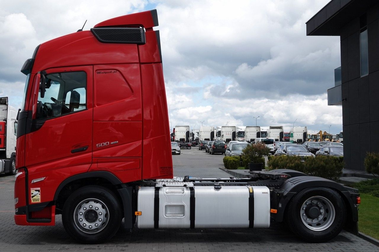 Volvo FH 500 / I-PARK COOL / I-SAVE / NOWY MODEL / P - Nyergesvontató: 3 kép. Volvo FH 500 / I-PARK COOL / I-SAVE / NOWY MODEL / P - Nyergesvontató: 3 kép.