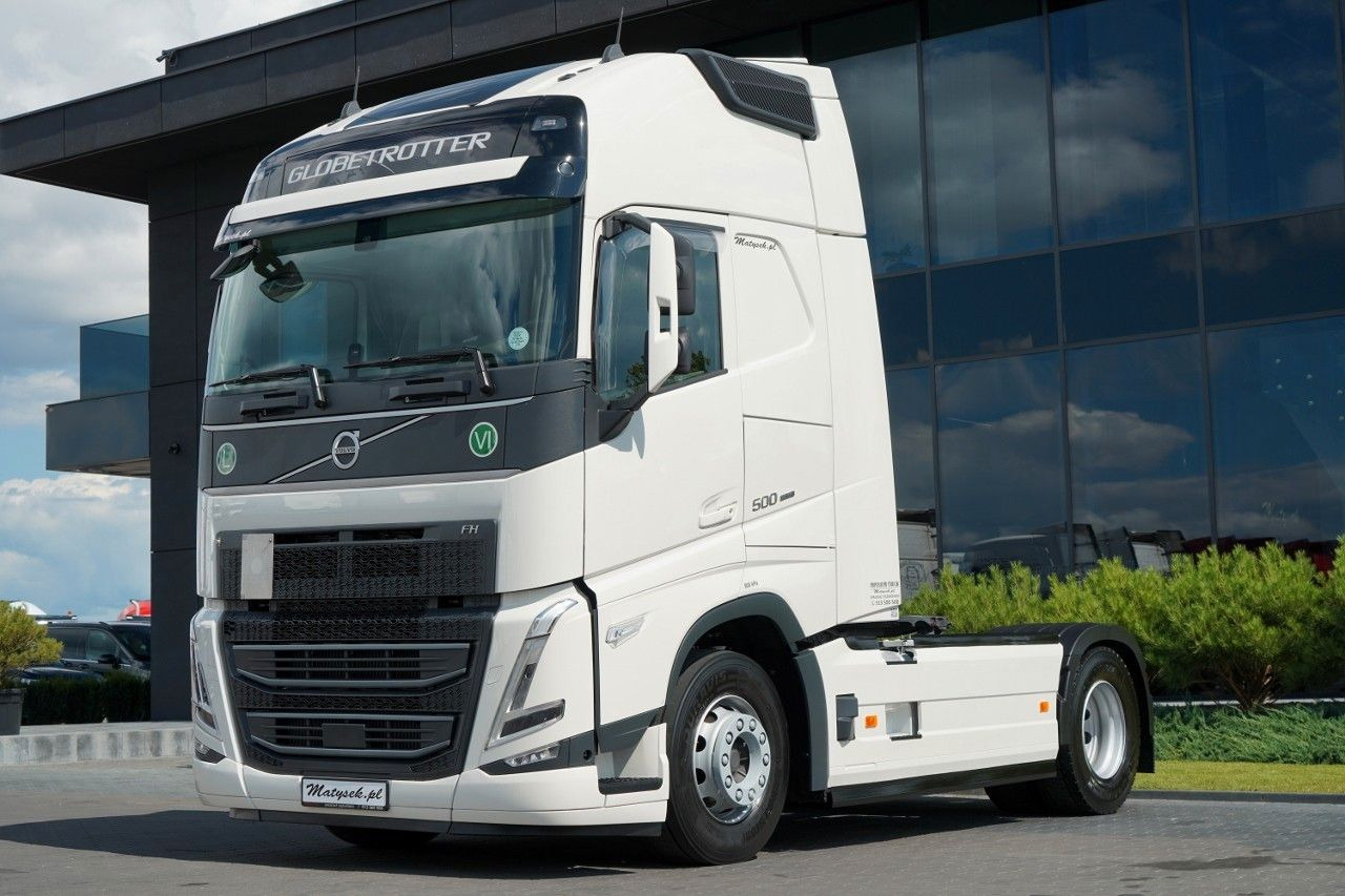Volvo FH 500 / I-PARK COOL / SKÓRY / MAŁY PRZEBIEG / 2 - Nyergesvontató: 1 kép. Volvo FH 500 / I-PARK COOL / SKÓRY / MAŁY PRZEBIEG / 2 - Nyergesvontató: 1 kép.