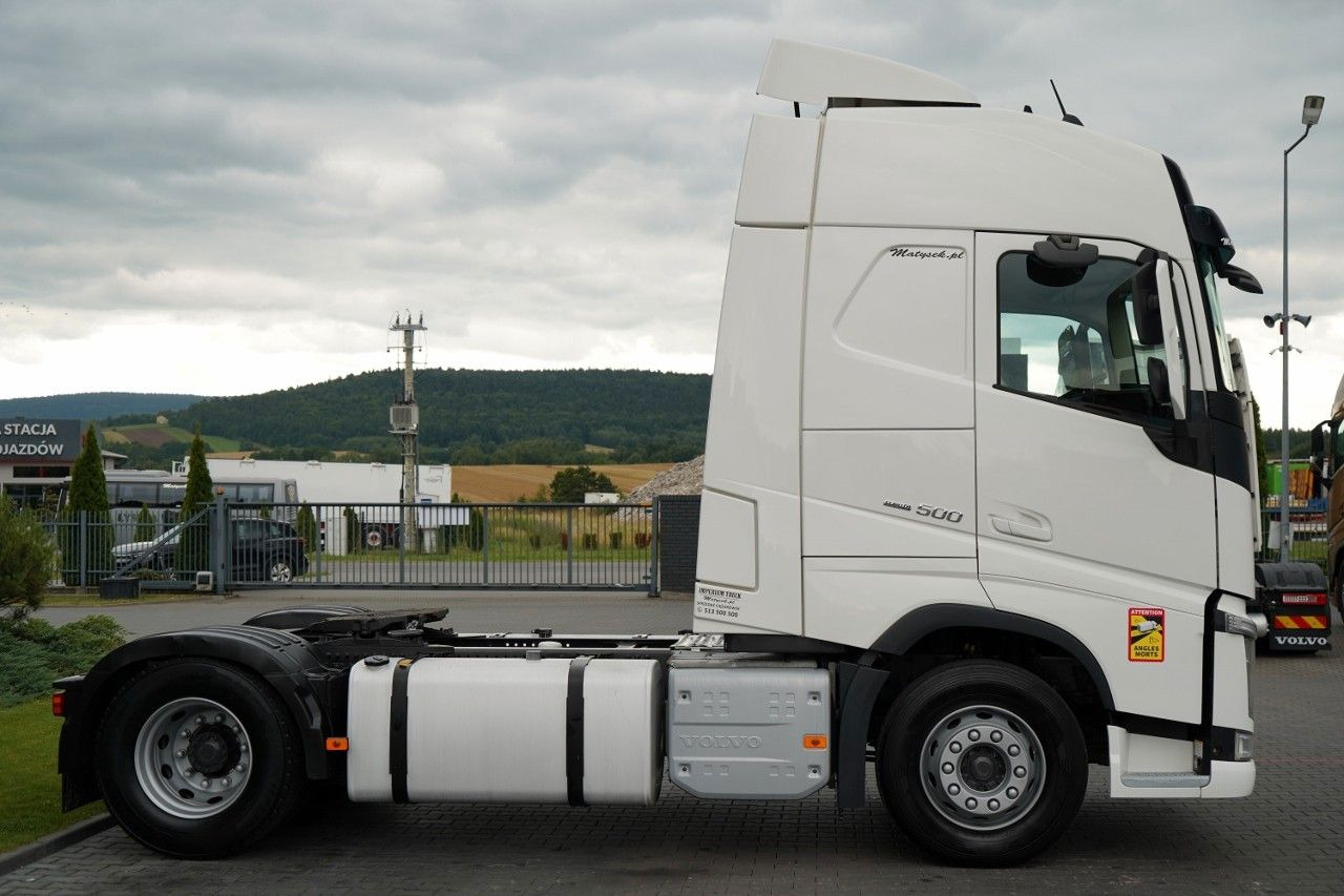 Volvo FH 500 / PO KONTRAKCIE SERWISOWYM / SPROWADZONY - Nyergesvontató: 5 kép. Volvo FH 500 / PO KONTRAKCIE SERWISOWYM / SPROWADZONY - Nyergesvontató: 5 kép.