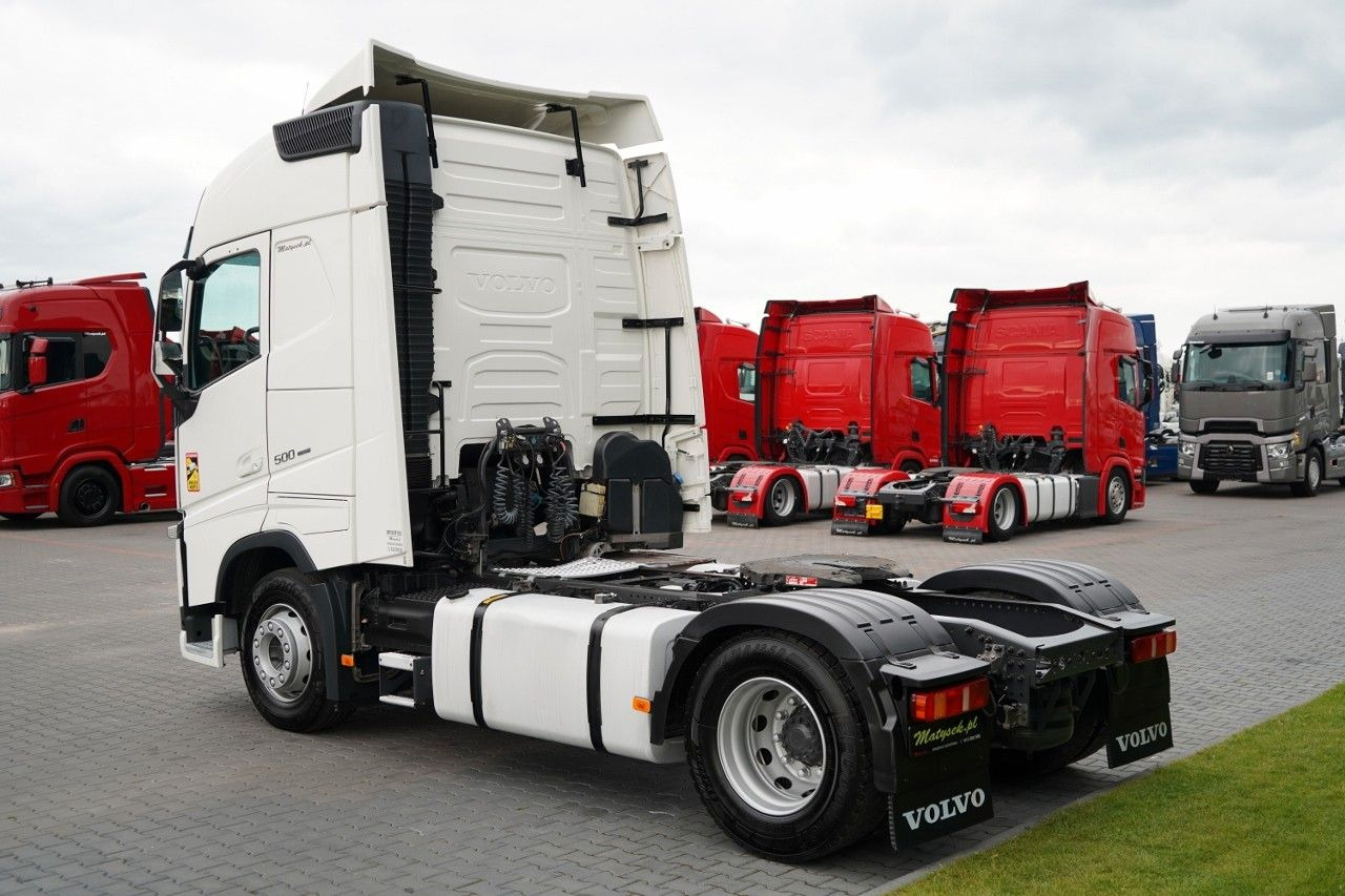 Volvo FH 500 / PO KONTRAKCIE SERWISOWYM / SPROWADZONY - Nyergesvontató: 4 kép. Volvo FH 500 / PO KONTRAKCIE SERWISOWYM / SPROWADZONY - Nyergesvontató: 4 kép.