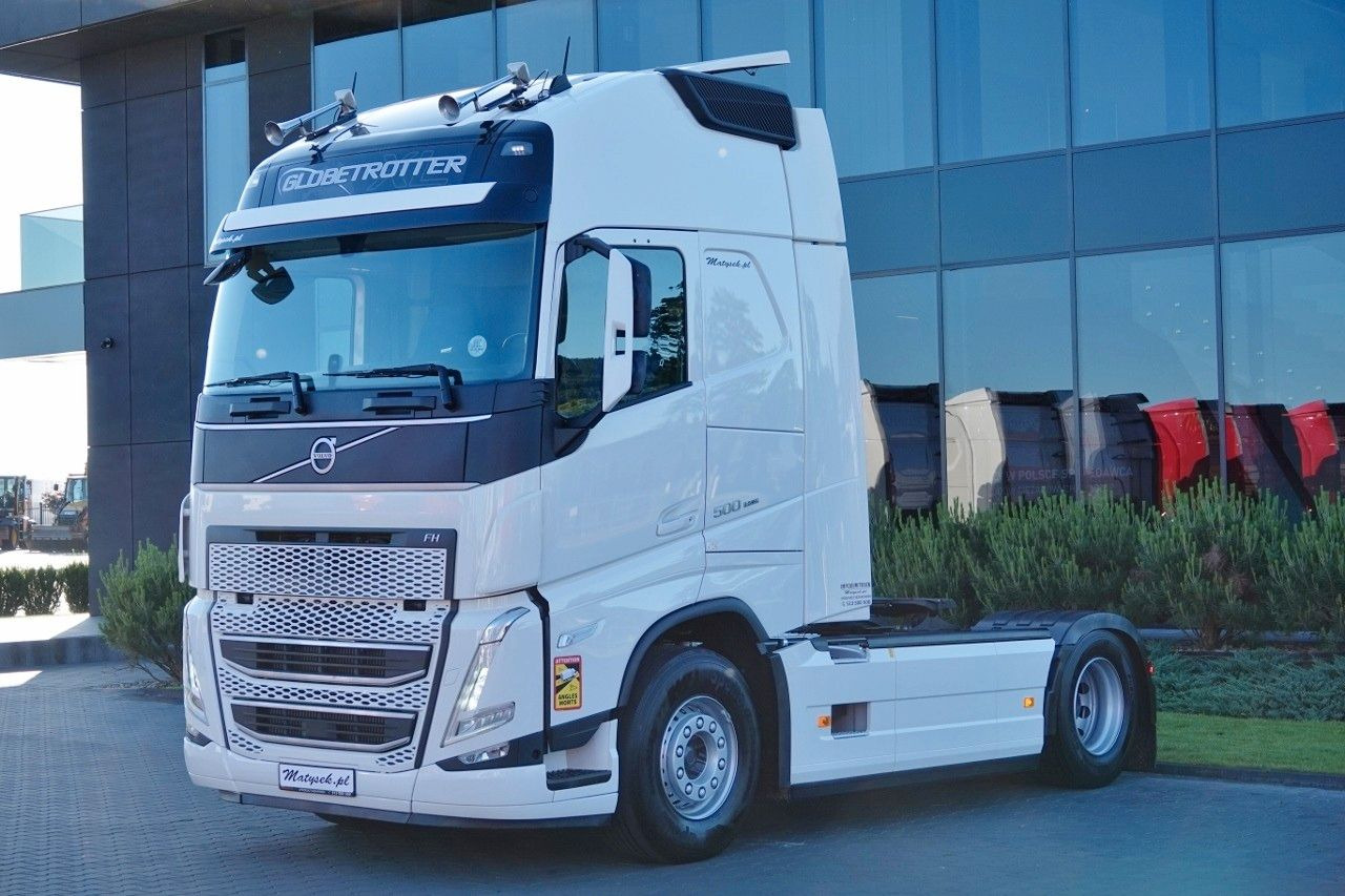 Volvo FH 500 / XXL / I-SAVE / I-PARK COOL / NOWY MODEL - Nyergesvontató: 1 kép. Volvo FH 500 / XXL / I-SAVE / I-PARK COOL / NOWY MODEL - Nyergesvontató: 1 kép.