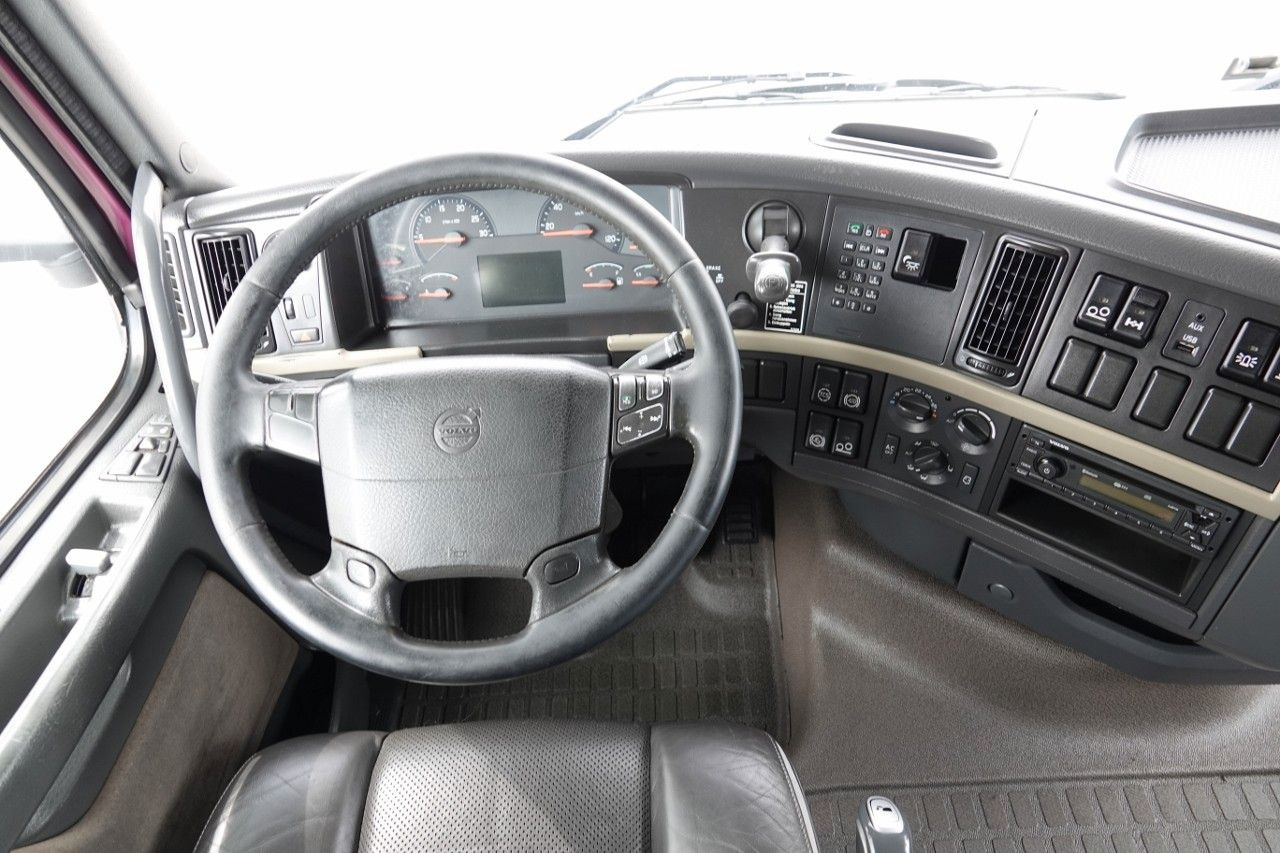 Nyergesvontató Volvo FH 540 / PUSHER / 3 Osiowy ciągnik siodłowy  / R: 15 kép.