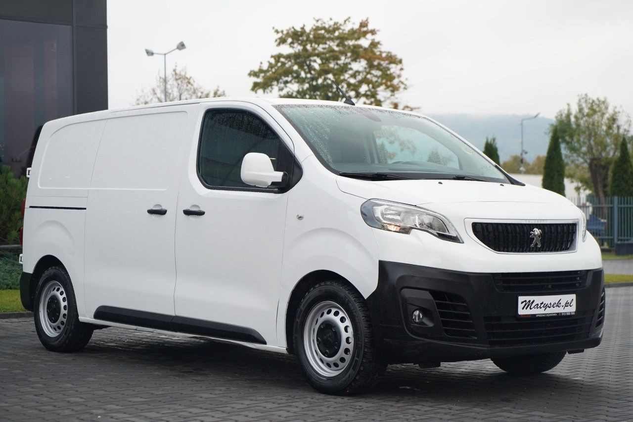 Peugeot EXPERT / BLASZAK / FURGON / MANUAL - Kis furgon: 5 kép. Peugeot EXPERT / BLASZAK / FURGON / MANUAL - Kis furgon: 5 kép.