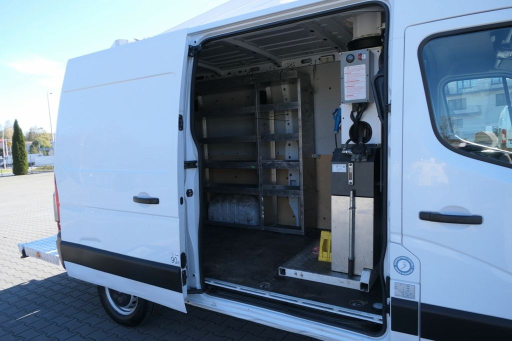 Emelőkosaras teherautó Renault MASTER / PODNOŚNIK KOSZOWY - 12 metrów / WZWYŻKA: 14 kép.
