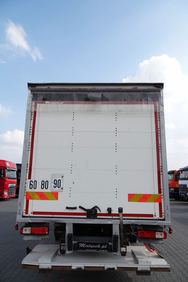 Dobozos felépítményű teherautó Renault PREMIUM 280 DXI / KONTENER - 8,9 M / SOLÓWKA /: 8 kép.