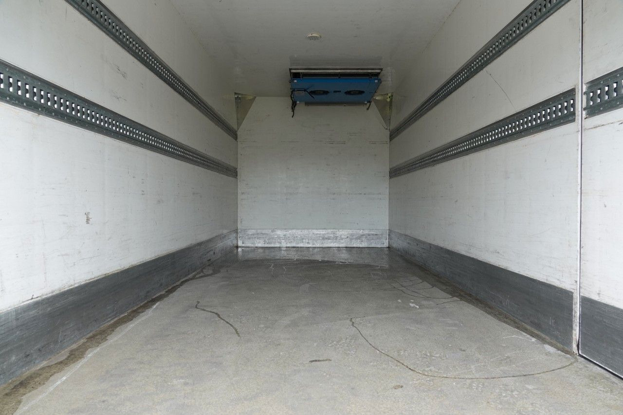 Scania P 280 / 4x2 / CHŁODNIA -6,2 M / AGREGAT FRIGO BL lízing Scania P 280 / 4x2 / CHŁODNIA -6,2 M / AGREGAT FRIGO BL: 9 kép.