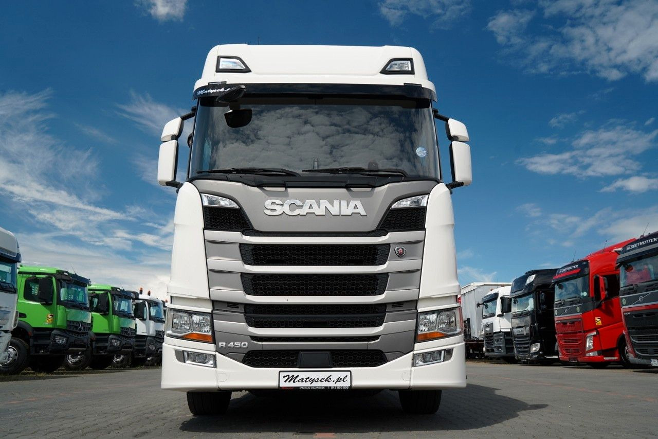 Scania R 450 / ZESTAW TANDEM 120 M3 / PRZEJAZDOWY / OŚ - Ponyvás teherautó: 5 kép. Scania R 450 / ZESTAW TANDEM 120 M3 / PRZEJAZDOWY / OŚ - Ponyvás teherautó: 5 kép.