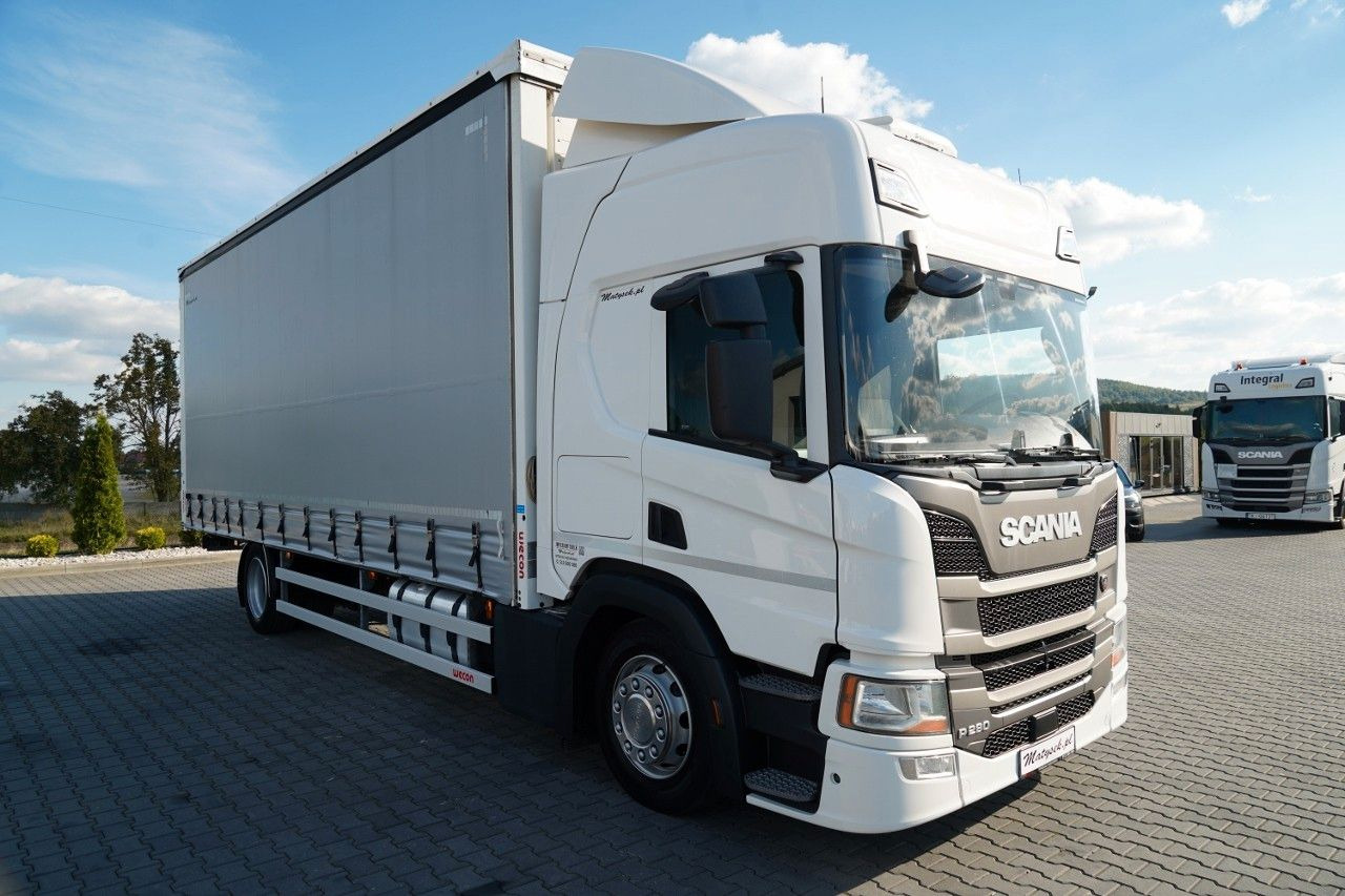 Scania SCANIA P 280 / SOLÓWKA / 4X2 / MEGA / I-PARK CO - Ponyvás teherautó: 2 kép. Scania SCANIA P 280 / SOLÓWKA / 4X2 / MEGA / I-PARK CO - Ponyvás teherautó: 2 kép.