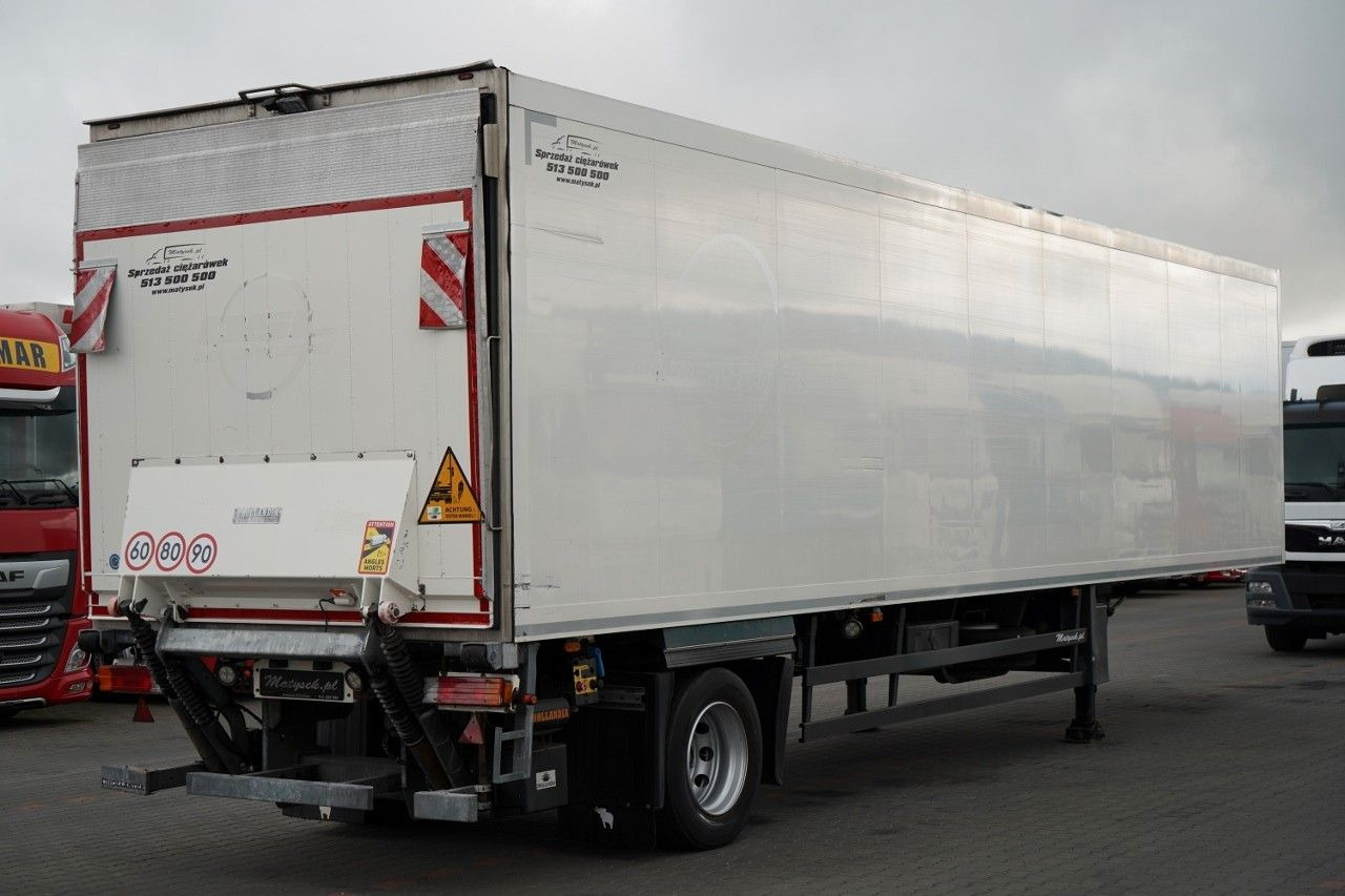 Schmitz Cargobull CHŁODNIA / THERMO KING SLX SPECTRUM / City line - Félpótkocsi hűtős: 5 kép. Schmitz Cargobull CHŁODNIA / THERMO KING SLX SPECTRUM / City line - Félpótkocsi hűtős: 5 kép.