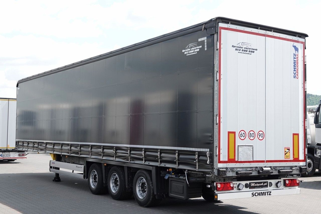 Schmitz Cargobull FIRANKA / MEGA / MULDA DO STALI - 9 M / LOWDECK - Ponyvás félpótkocsi: 3 kép. Schmitz Cargobull FIRANKA / MEGA / MULDA DO STALI - 9 M / LOWDECK - Ponyvás félpótkocsi: 3 kép.