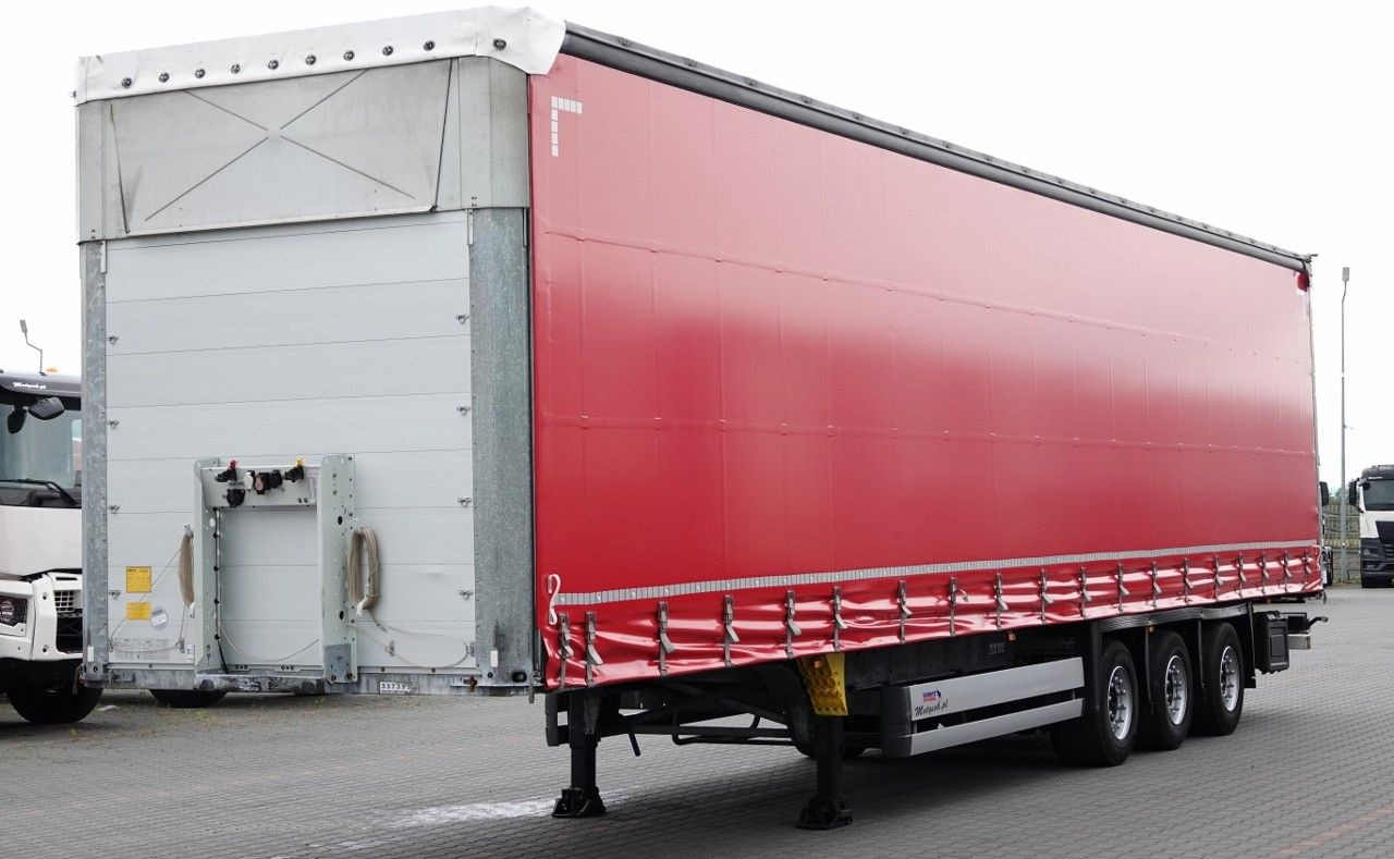 Schmitz Cargobull FIRANKA / MEGA / MULDA DO STALI - 9 M / LOWDECK - Ponyvás félpótkocsi: 2 kép. Schmitz Cargobull FIRANKA / MEGA / MULDA DO STALI - 9 M / LOWDECK - Ponyvás félpótkocsi: 2 kép.