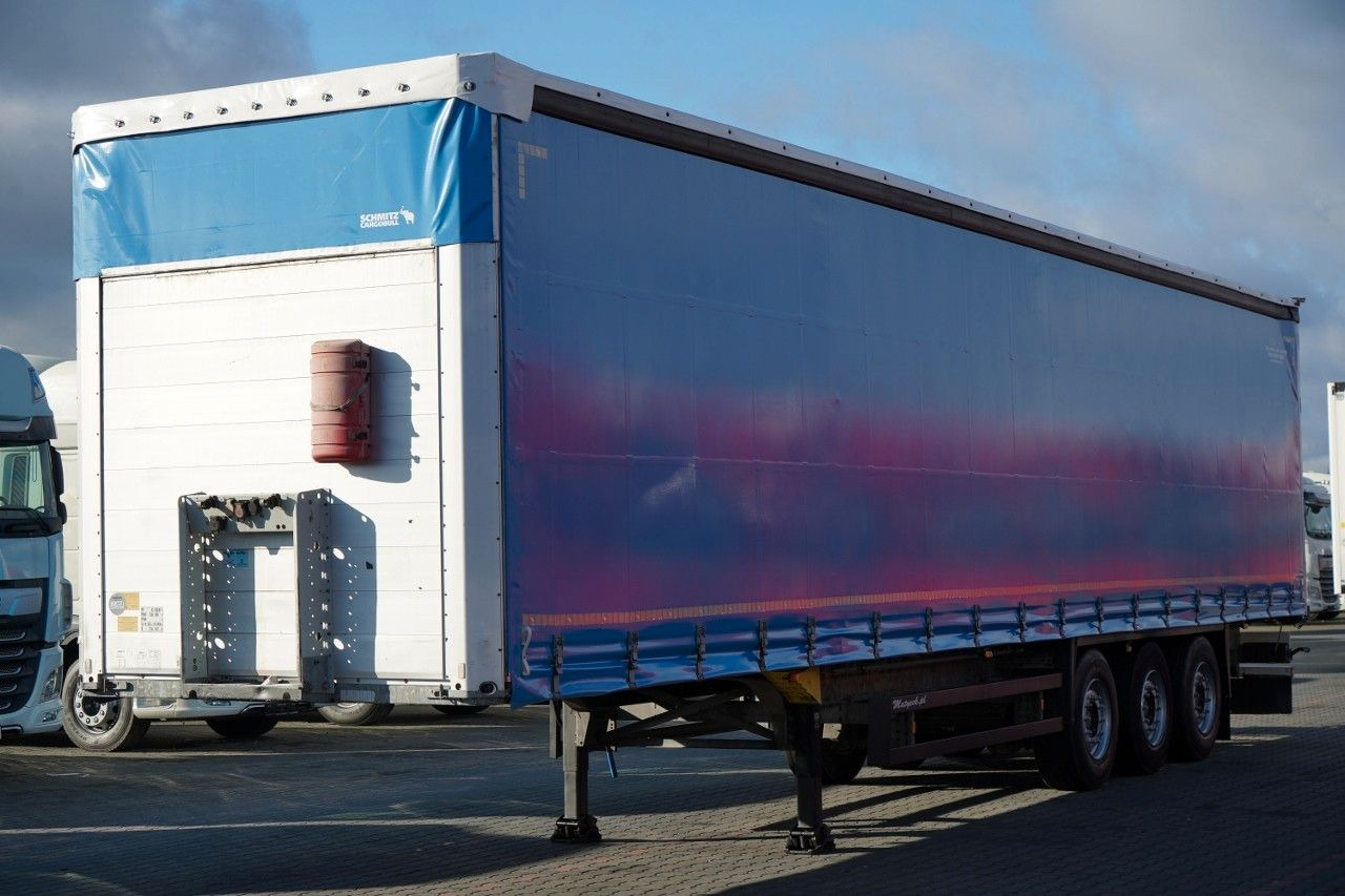 Schmitz Cargobull FIRANKA / STANDARD / 2 OSIE PODNOSZONE - Ponyvás félpótkocsi: 3 kép. Schmitz Cargobull FIRANKA / STANDARD / 2 OSIE PODNOSZONE - Ponyvás félpótkocsi: 3 kép.