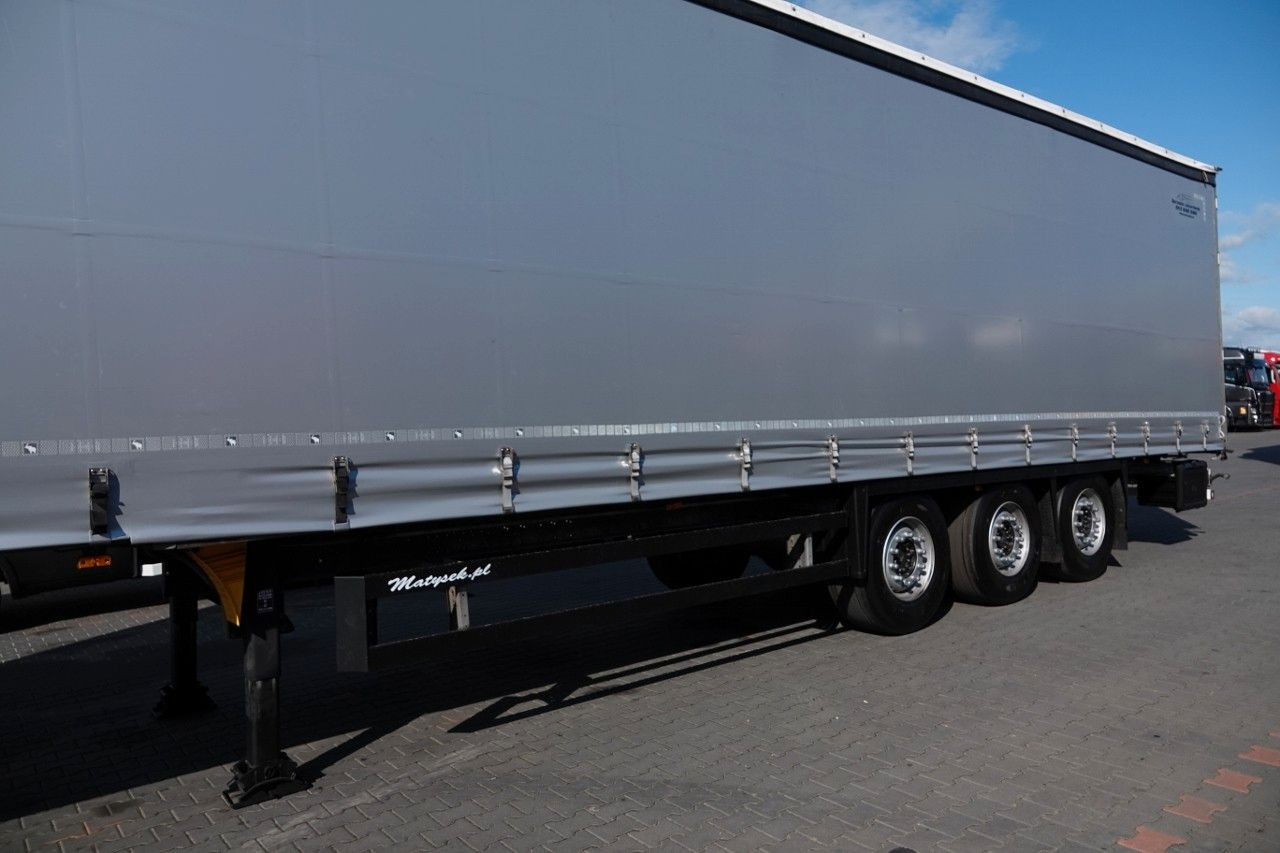 Ponyvás félpótkocsi Schmitz Cargobull FIRANKA / STANDARD / 2 OSIE PODNOSZONE / SPROWA: 6 kép.