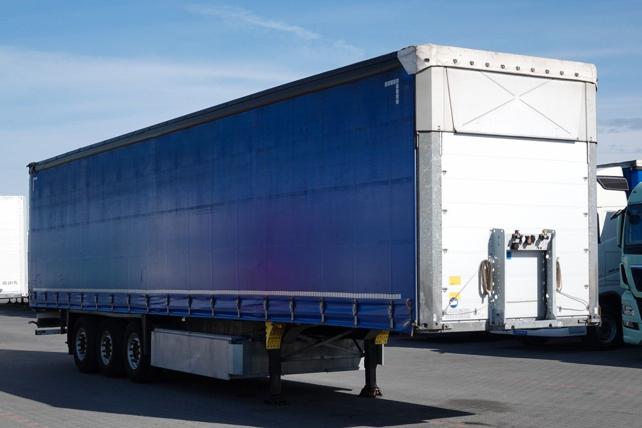 Schmitz Cargobull FIRANKA / STANDARD / DACH PODNOSZONY / OŚ PODNO - Ponyvás félpótkocsi: 4 kép. Schmitz Cargobull FIRANKA / STANDARD / DACH PODNOSZONY / OŚ PODNO - Ponyvás félpótkocsi: 4 kép.