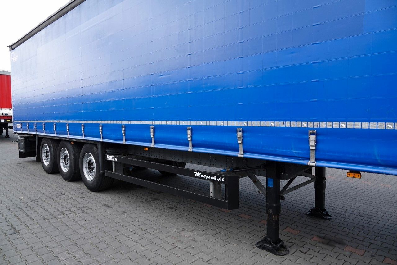 Schmitz Cargobull FIRANKA / STANDARD / OŚ PODNOSZONA / SPROWADZONA - Ponyvás félpótkocsi: 5 kép. Schmitz Cargobull FIRANKA / STANDARD / OŚ PODNOSZONA / SPROWADZONA - Ponyvás félpótkocsi: 5 kép.