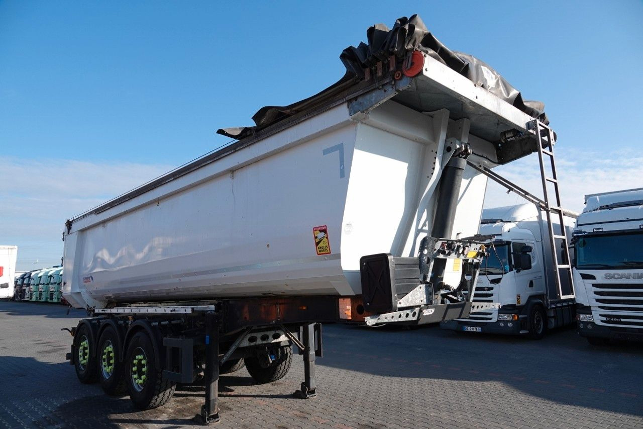 Félpótkocsi billenőplatós Schmitz Cargobull WYWROTKA 30 m3 / STALOWA / RYNNA WANNA HP / OŚ P: 7 kép.