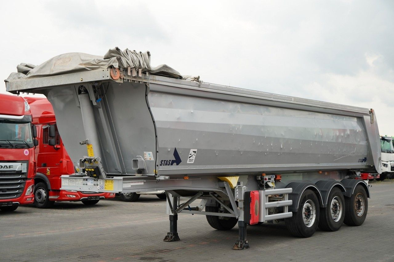 Stas WYWROTKA / 26m3 / ALUMINIOWA / OŚ PONOSZONA / S - Félpótkocsi billenőplatós: 2 kép. Stas WYWROTKA / 26m3 / ALUMINIOWA / OŚ PONOSZONA / S - Félpótkocsi billenőplatós: 2 kép.
