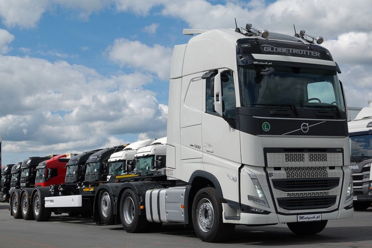 Volvo FH 500 / ZESTAW / BOOGIE 6X2 / I-SAVE / + WIELTO - Teherautó: 4 kép. Volvo FH 500 / ZESTAW / BOOGIE 6X2 / I-SAVE / + WIELTO - Teherautó: 4 kép.