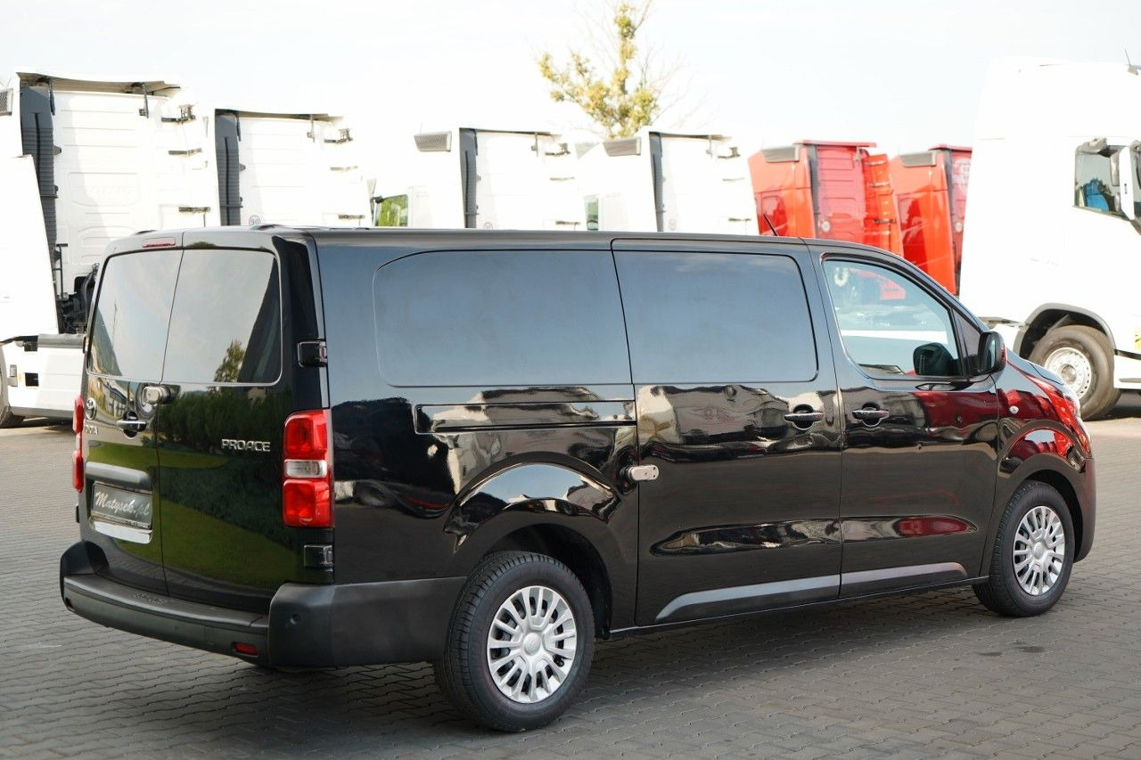 Toyota PROACE / FURGON / BLASZAK / 2.0 D / ZABUDOWA - Kis furgon: 5 kép. Toyota PROACE / FURGON / BLASZAK / 2.0 D / ZABUDOWA - Kis furgon: 5 kép.