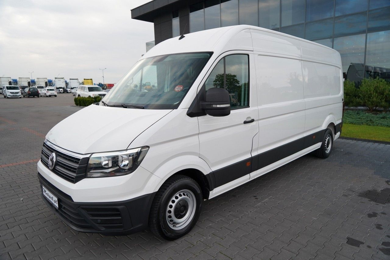 Volkswagen CRAFTER / 2.0 D / FURGON BLASZAK / NAJAZD ALUM - Furgon: 2 kép. Volkswagen CRAFTER / 2.0 D / FURGON BLASZAK / NAJAZD ALUM - Furgon: 2 kép.