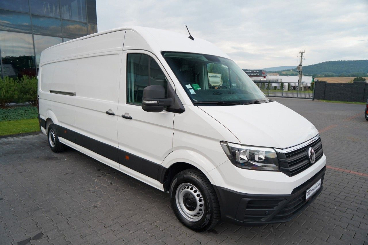 Volkswagen CRAFTER / 2.0 D / FURGON BLASZAK / NAJAZD ALUM - Furgon: 5 kép. Volkswagen CRAFTER / 2.0 D / FURGON BLASZAK / NAJAZD ALUM - Furgon: 5 kép.