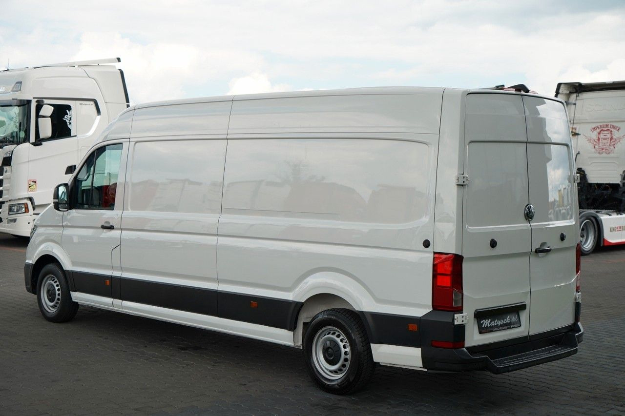 Volkswagen CRAFTER / 2.0 D / FURGON BLASZAK / NAJAZD ALUM - Furgon: 4 kép. Volkswagen CRAFTER / 2.0 D / FURGON BLASZAK / NAJAZD ALUM - Furgon: 4 kép.