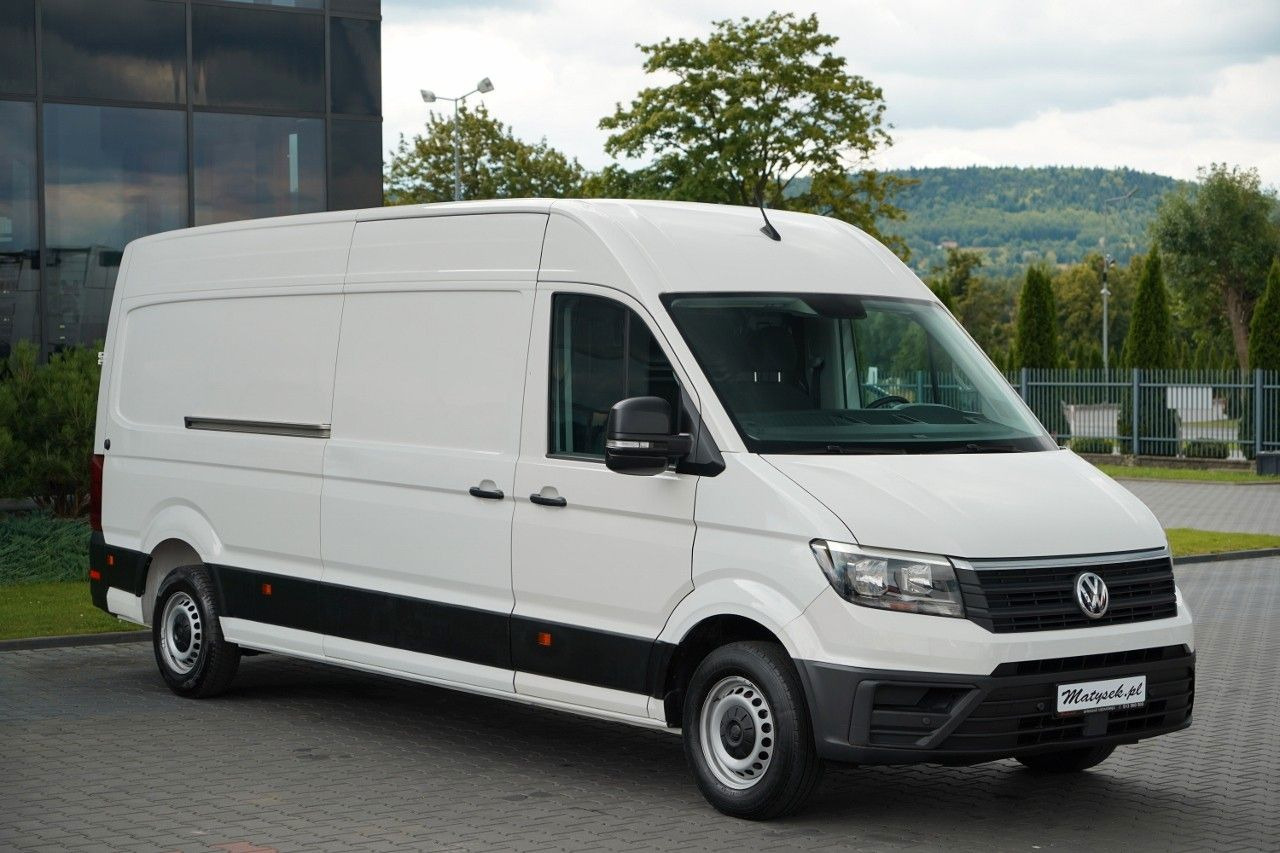 Volkswagen CRAFTER / 2.0 D / FURGON BLASZAK / NAJAZD ALUM - Furgon: 2 kép. Volkswagen CRAFTER / 2.0 D / FURGON BLASZAK / NAJAZD ALUM - Furgon: 2 kép.