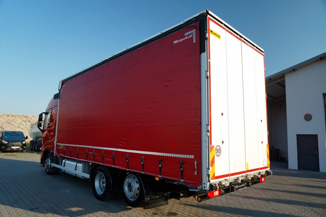 Volvo FH 460 / FIRANKA / 6x2 / PODNOSZONY DACH / I-PAR - Ponyvás teherautó: 2 kép. Volvo FH 460 / FIRANKA / 6x2 / PODNOSZONY DACH / I-PAR - Ponyvás teherautó: 2 kép.
