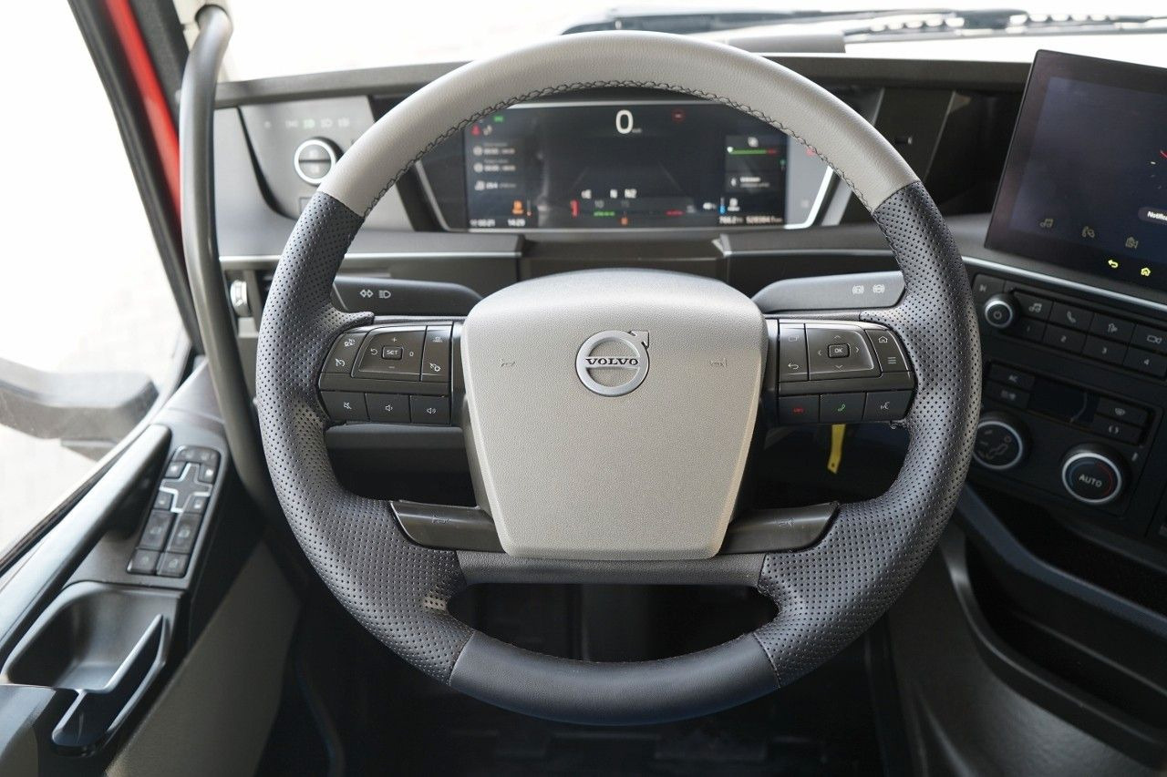 Ponyvás teherautó Volvo FH 460 / SOLÓWKA / 6X2 / I-SAVE /: 31 kép. Ponyvás teherautó Volvo FH 460 / SOLÓWKA / 6X2 / I-SAVE /: 31 kép.