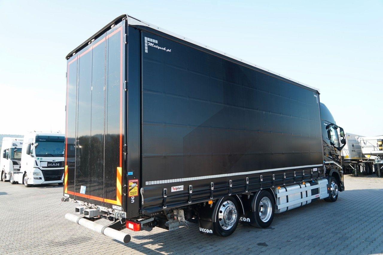 Volvo FH 500 / 6x2 / FIRANKA - 7,7 m / 2024 / KLIMA PO - Ponyvás teherautó: 5 kép. Volvo FH 500 / 6x2 / FIRANKA - 7,7 m / 2024 / KLIMA PO - Ponyvás teherautó: 5 kép.