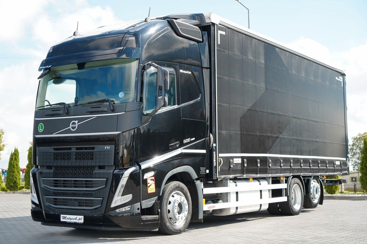 Volvo FH 500 / I-SAVE / TANDEM PRZEJAZDOWY / 2023 / K - Ponyvás teherautó: 3 kép. Volvo FH 500 / I-SAVE / TANDEM PRZEJAZDOWY / 2023 / K - Ponyvás teherautó: 3 kép.